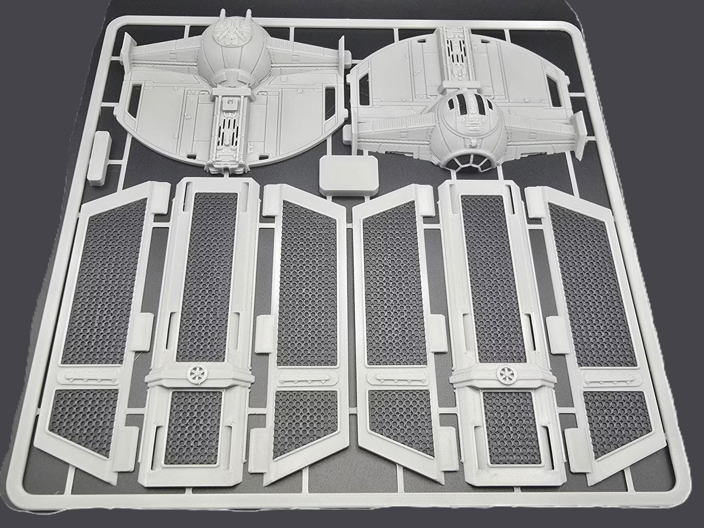 Kit Card Model: TIE Advanced x1 - GameCraft