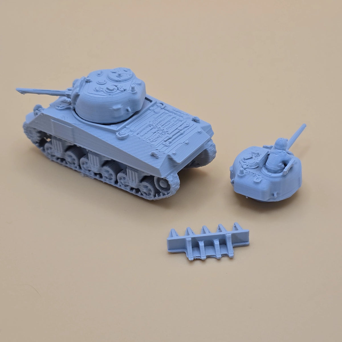 15mm M4 Sherman with commander and closed 75mm turret options and hedgerow cutter