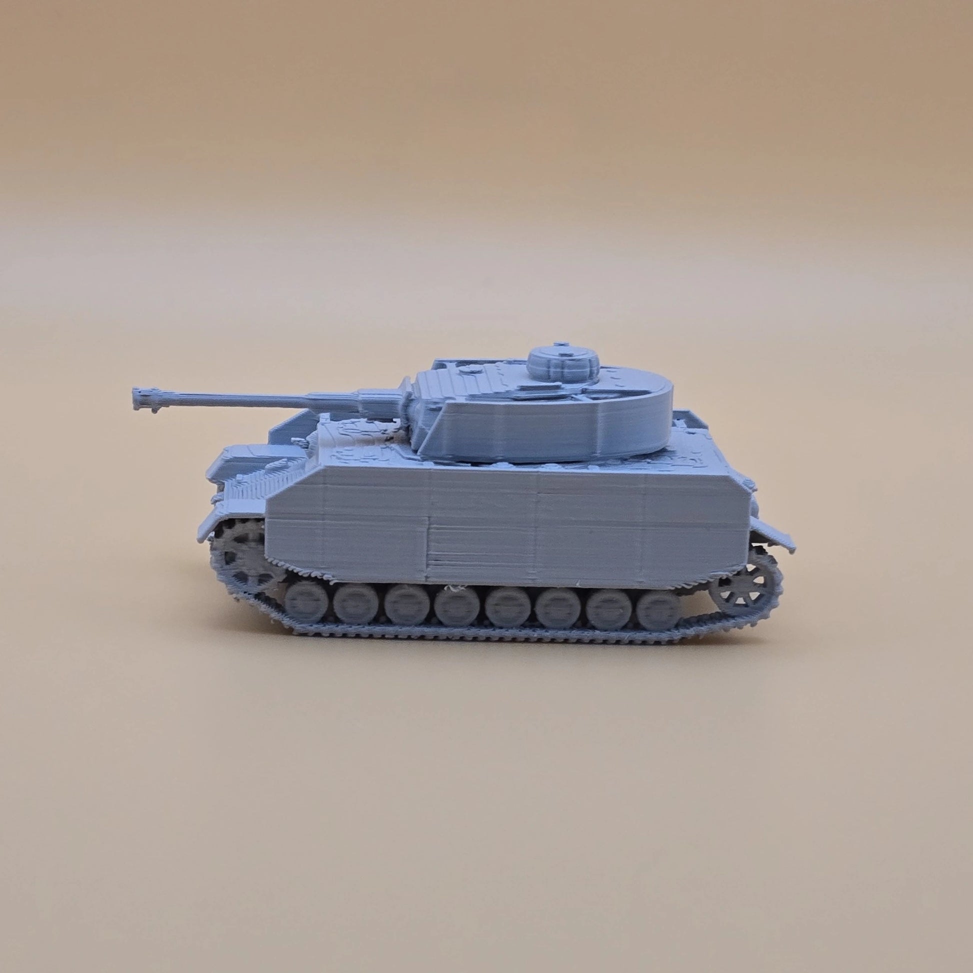 WW2 Panzer IV Ausf. F Medium Tank for 15mm wargaming