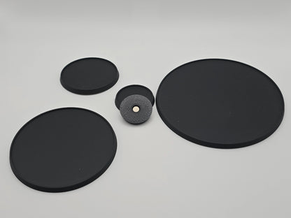 Magnetic miniature bases for D&D or RPG Games